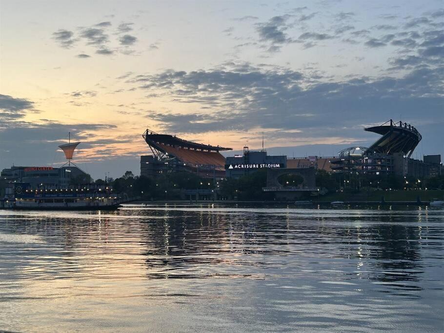 Sweeping Stadium Views Wonderfully Located 24-7 Parking Gym Lounge Pittsburgh Extérieur photo