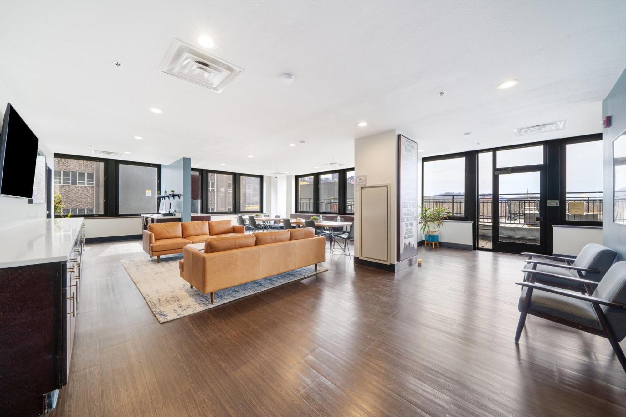 Sweeping Stadium Views Wonderfully Located 24-7 Parking Gym Lounge Pittsburgh Extérieur photo